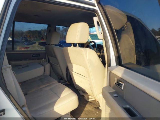 Ford Expedition Xlt Image 4