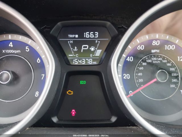 Hyundai ELANTRA Sport Image 11