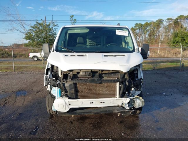 Ford Transit Image 10