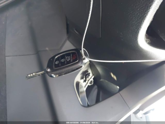 Hyundai SANTA FE 2.4l Image 7