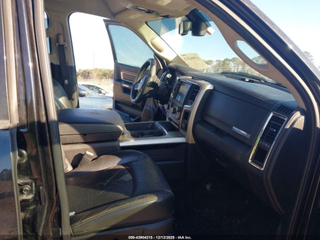 Ram 2500 Laramie Image 8