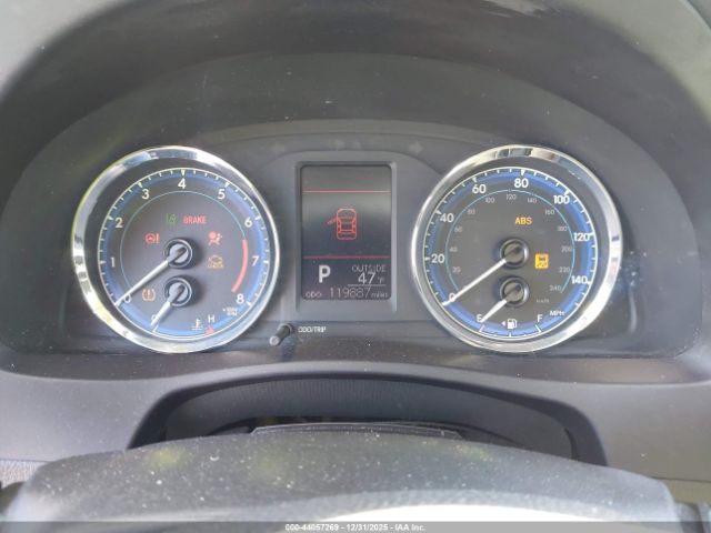 Toyota Corolla Le Image 4