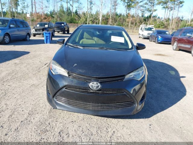 Toyota Corolla Le Image 9