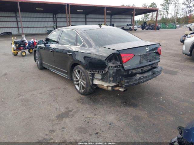 Volkswagen Passat 1.8t R-line Image 10