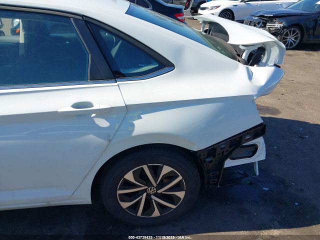 Volkswagen Jetta 1.5t S Image 5