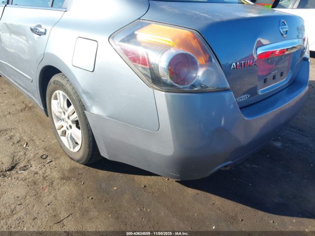 Nissan Altima 2.5 S Image 4