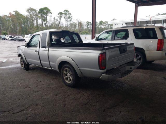 Nissan Frontier Xe Image 4