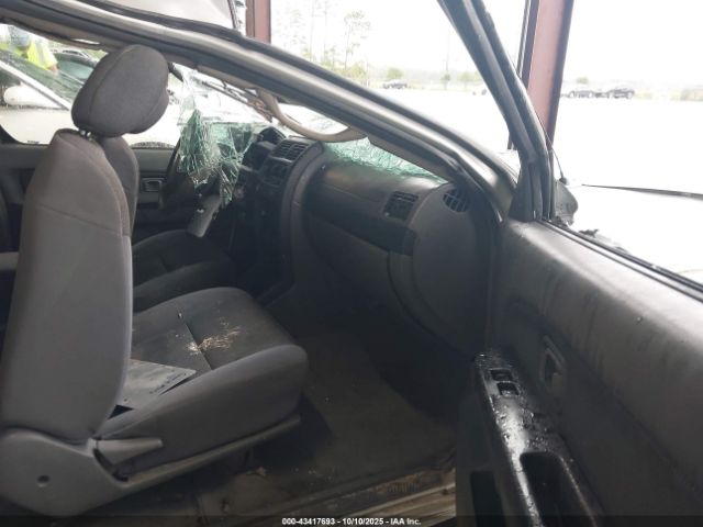 Nissan Frontier Xe Image 8