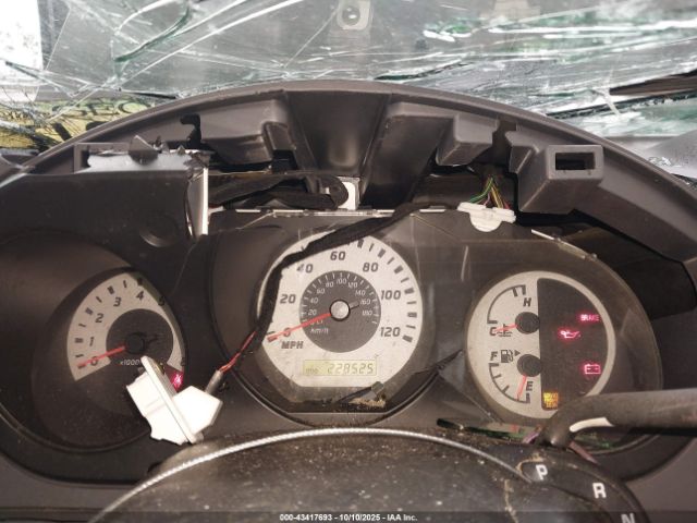 Nissan Frontier Xe Image 7