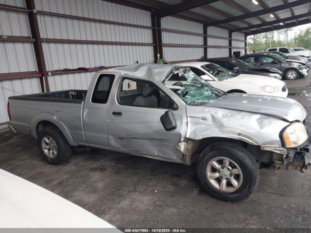 Nissan Frontier Xe Image 10