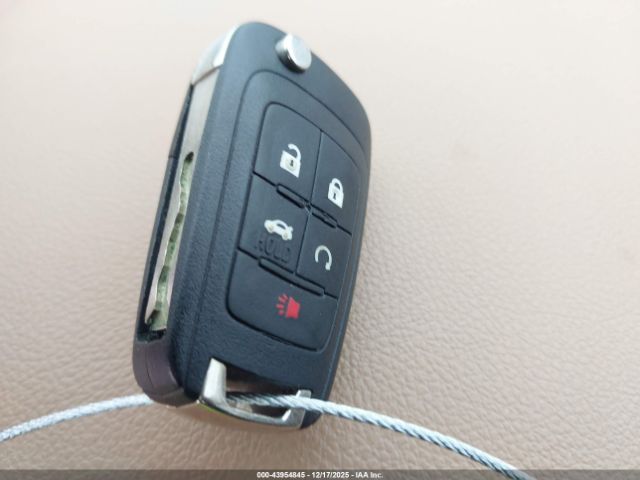 Buick LaCrosse Premium I Group Image 8