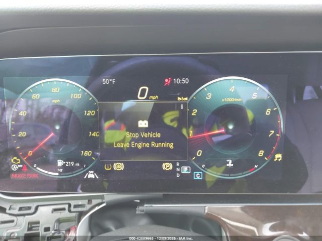 Mercedes-Benz E-Class Image 10