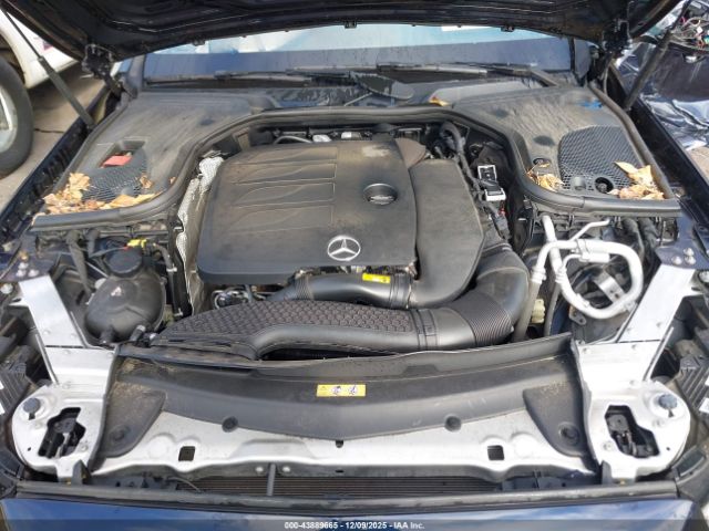 Mercedes-Benz E-Class Image 8