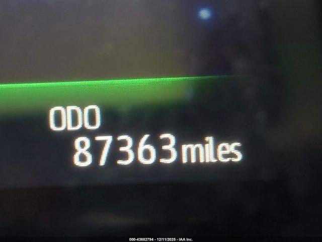 Toyota Camry Xse Image 12