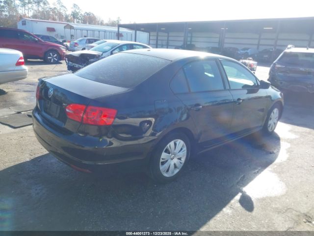 Volkswagen Jetta 2.0l S Image 13