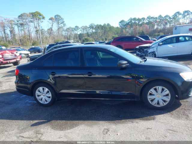 Volkswagen Jetta 2.0l S Image 8