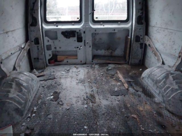 Chevrolet Express Work Van Image 11