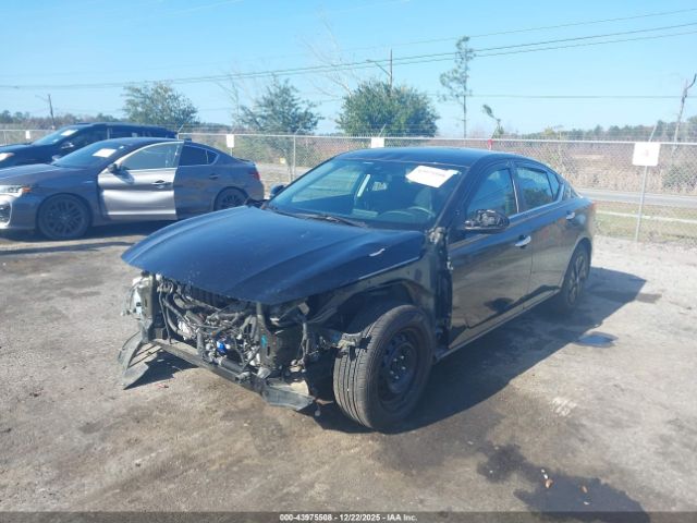 Nissan Altima S Fwd Image 11