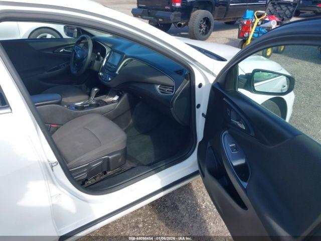 Chevrolet Malibu 1ls Image 14