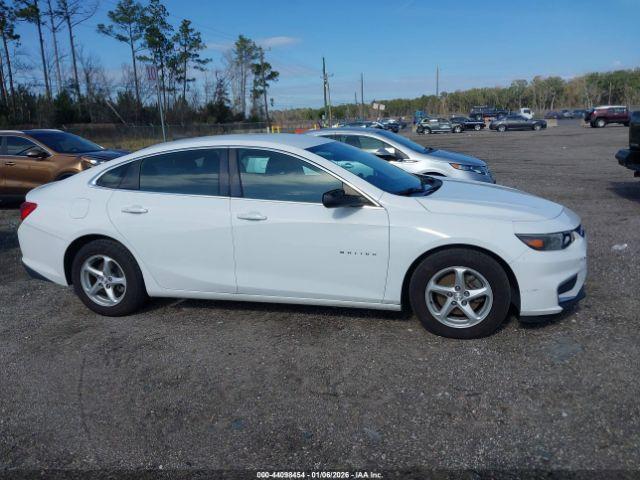 Chevrolet Malibu 1ls Image 9