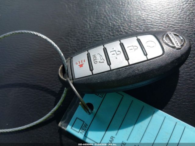 Nissan Pathfinder Platinum Image 7