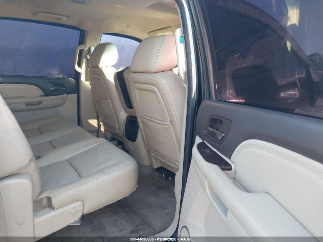 GMC Sierra 2500 Denali Image 2