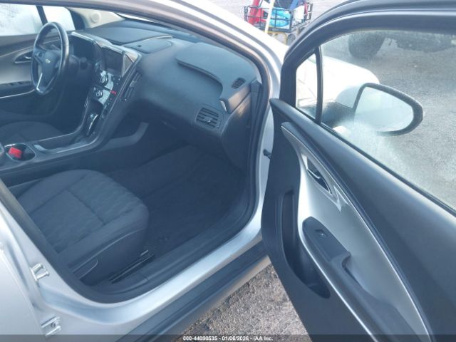 Chevrolet Volt Image 9