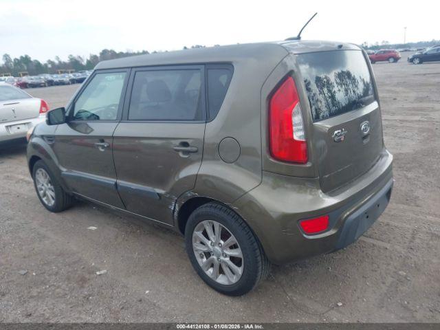 Kia Soul + Image 8
