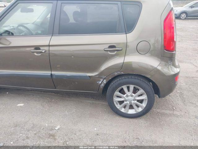 Kia Soul + Image 3