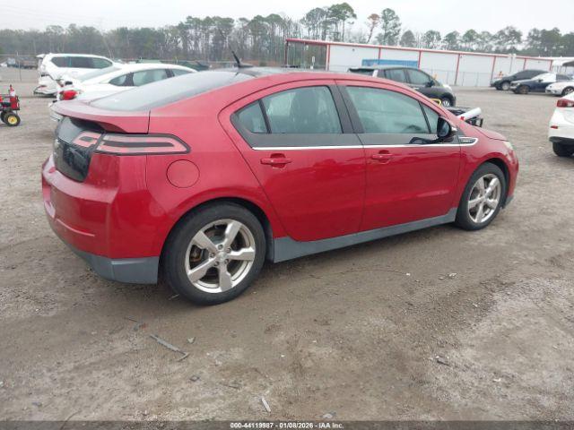 Chevrolet Volt Image 4
