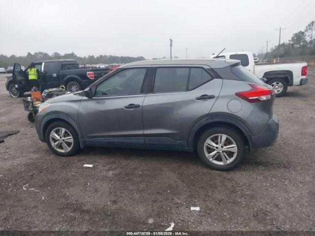Nissan Kicks S Xtronic Cvt Image 3