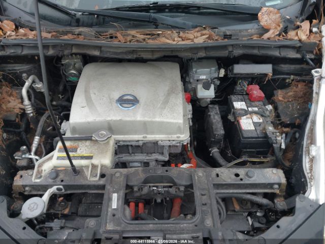 Nissan LEAF S Image 6