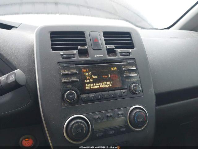 Nissan LEAF S Image 11