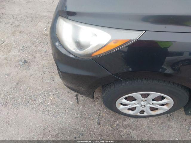 Hyundai ACCENT Gls Image 4