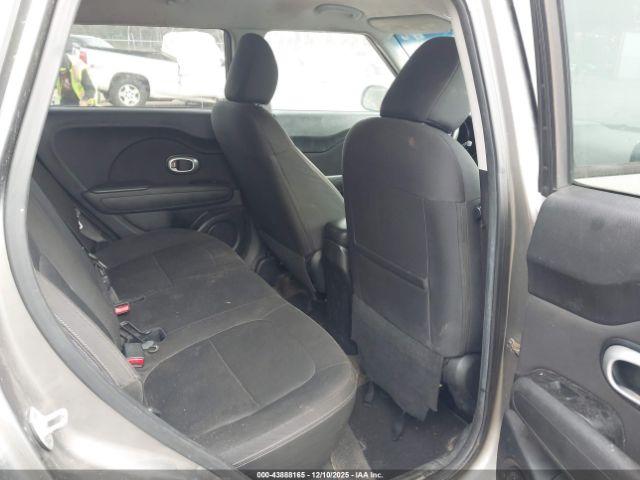Kia Soul Image 3