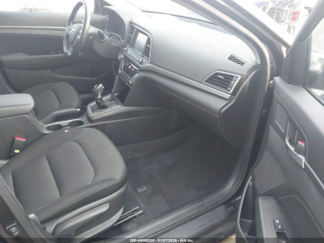 Hyundai ELANTRA Value Edition Image 2