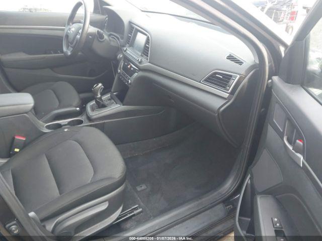 Hyundai ELANTRA Value Edition Image 2