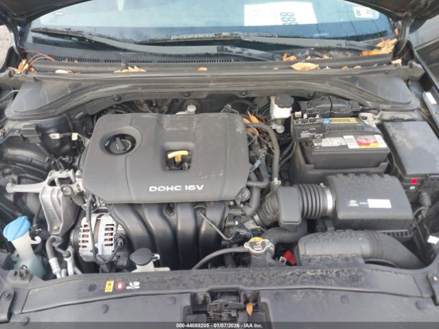 Hyundai ELANTRA Value Edition Image 6