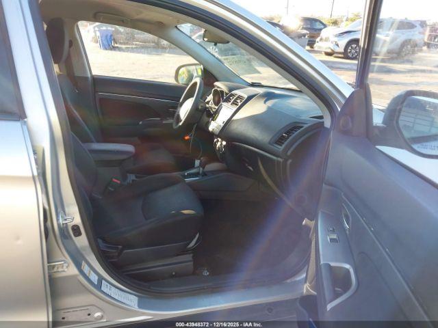 Mitsubishi Outlander 2.0 Es Image 4