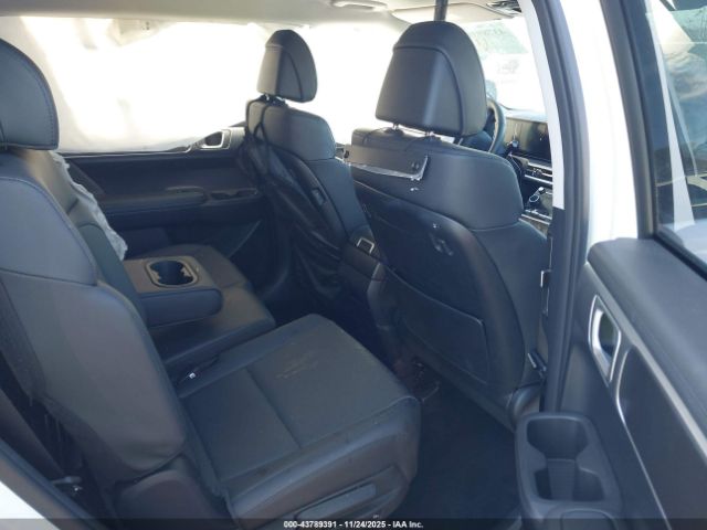 Hyundai SANTA FE Xrt Image 15