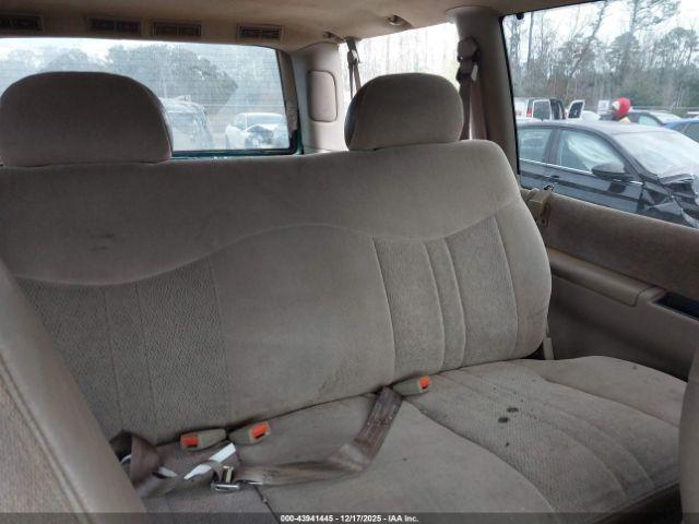 Chevrolet Astro Image 4