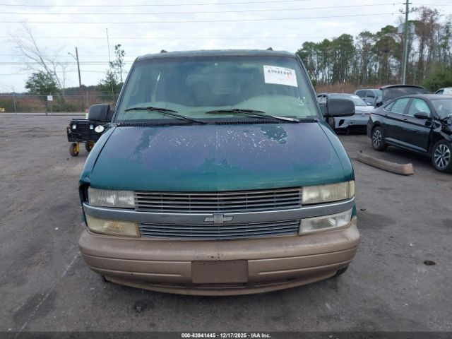 Chevrolet Astro Image 8
