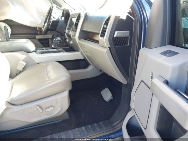 Ford F-150 Lariat Image 6