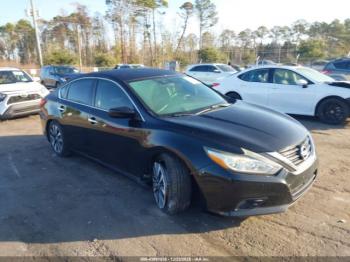  Salvage Nissan Altima