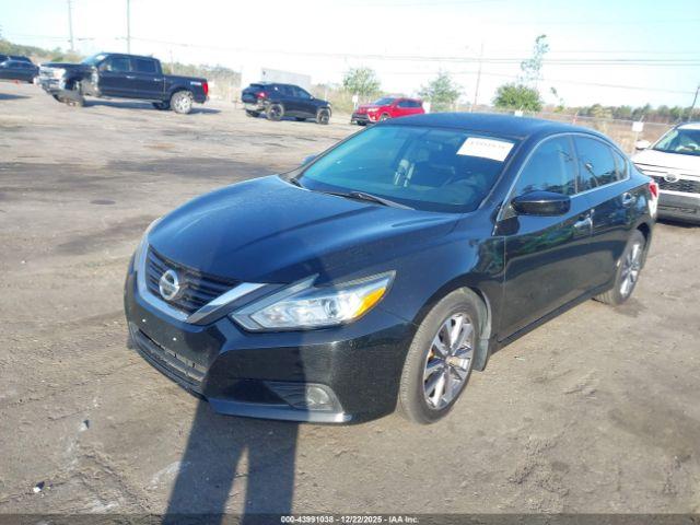 Nissan Altima 2.5 Sv Image 4