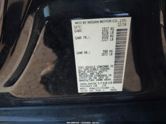 Nissan Altima 2.5 Sv Image 12