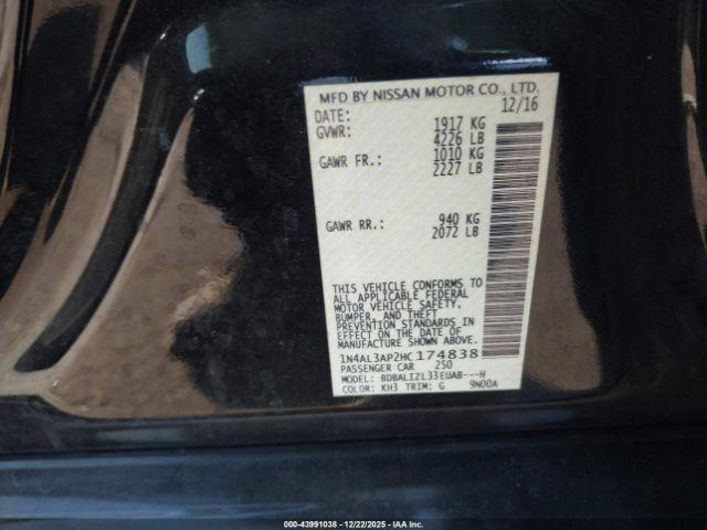 Nissan Altima 2.5 Sv Image 12