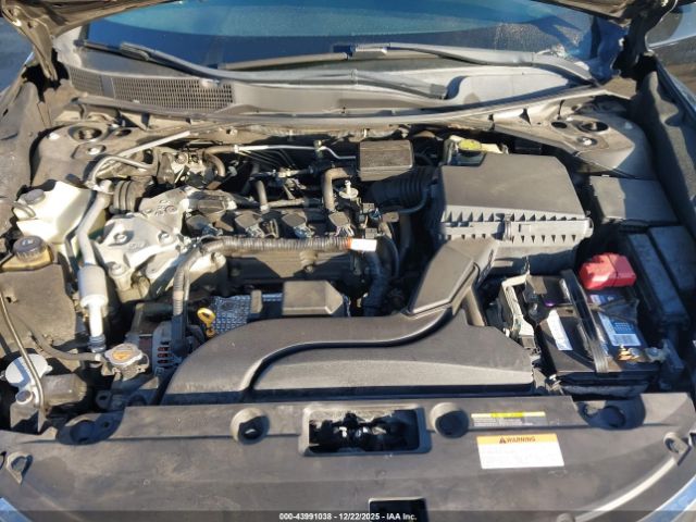 Nissan Altima 2.5 Sv Image 15