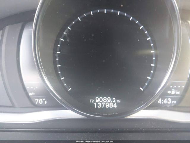 Volvo V60 T5 Premier Image 16