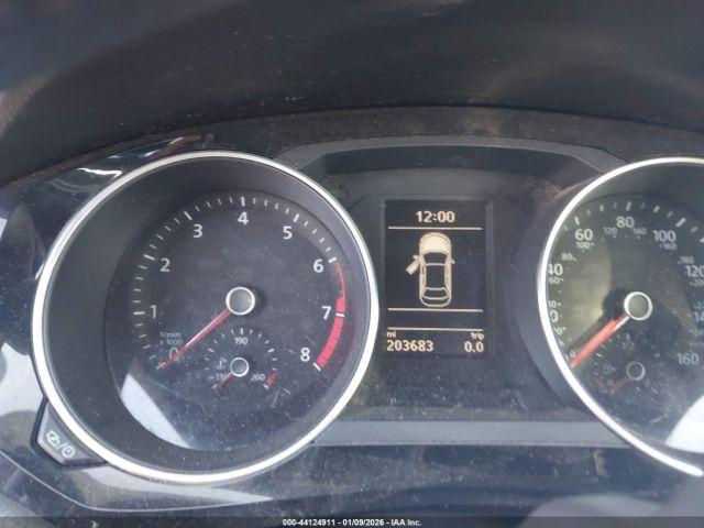 Volkswagen Jetta 2.0t Gli Se Image 6